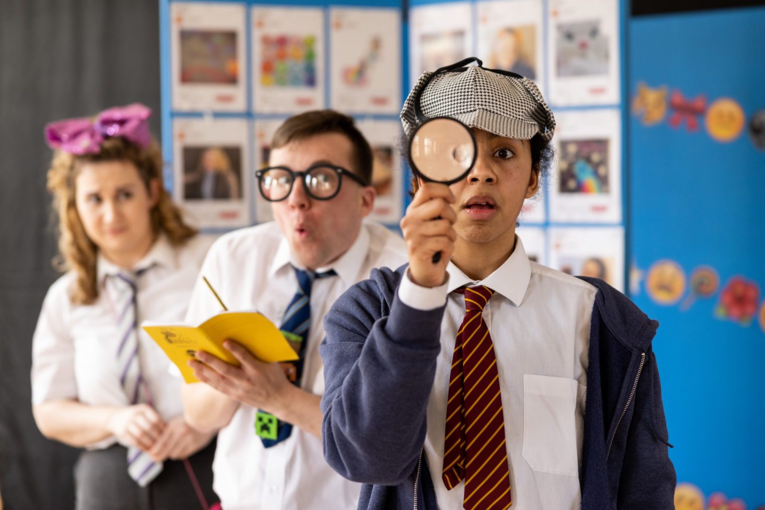 Theatre in Education, touring schools in Liverpool and the UK - Altru